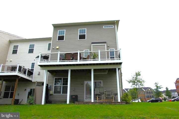 Property Photo: 1720 Moultrie Terrace NE VA 20176