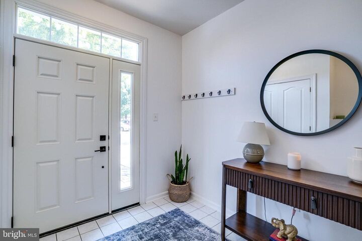 Property Photo:  955 Herons Run Lane  VA 22191 