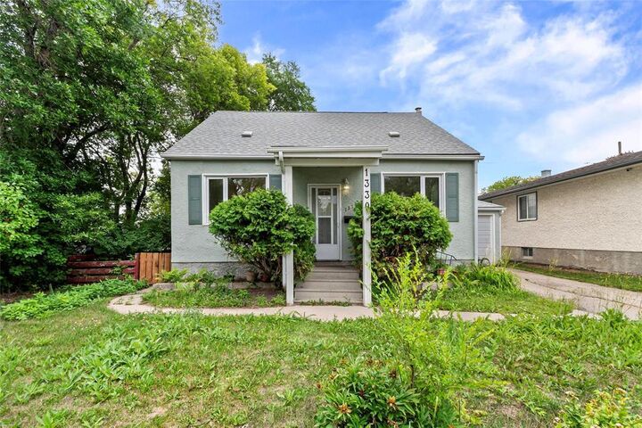 1330 Somerville Avenue  Winnipeg MB R3T 1B9 photo