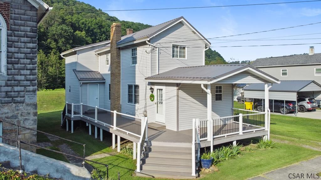 Property Photo:  659 Main Street  PA 15961 