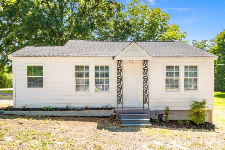 Property Photo: 2488 Catawba Church Road SC 29730