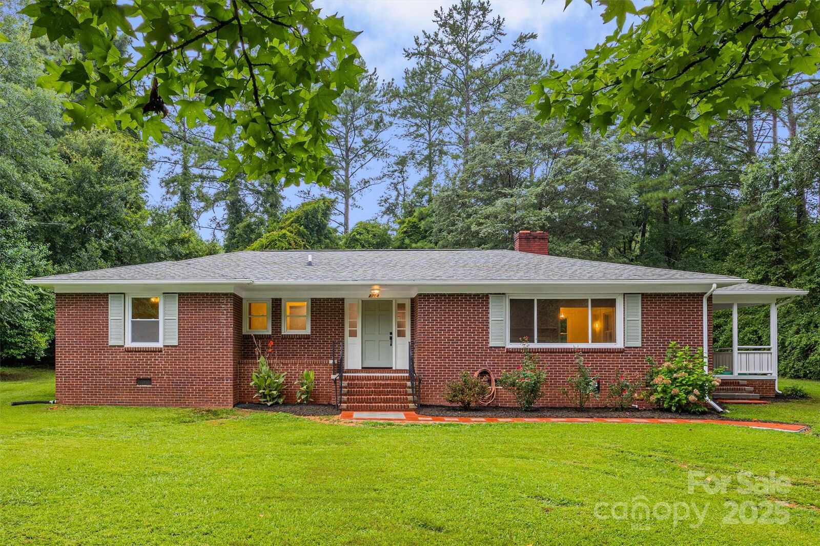 Property Photo: 2704 Ridgewood Lane SC 29730