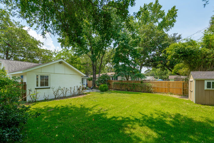 Property Photo: 8 Tovey Road SC 29407