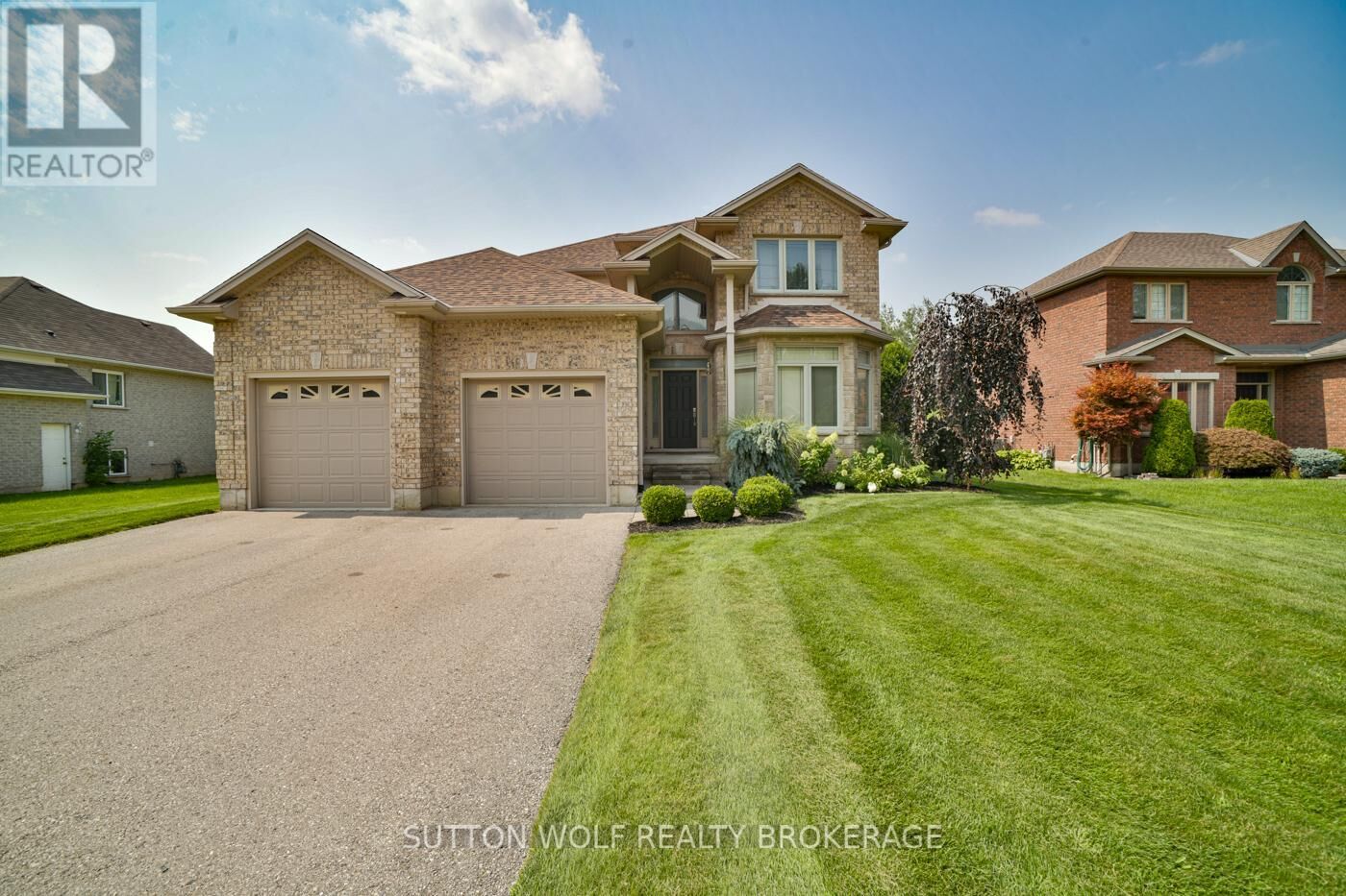 Property Photo:  544 Juliana Drive  ON N0L 1W0 