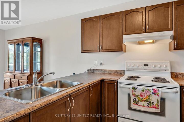 Photo de la propriété:  2691 Foxmeadow Road  ON K9L 0A8 