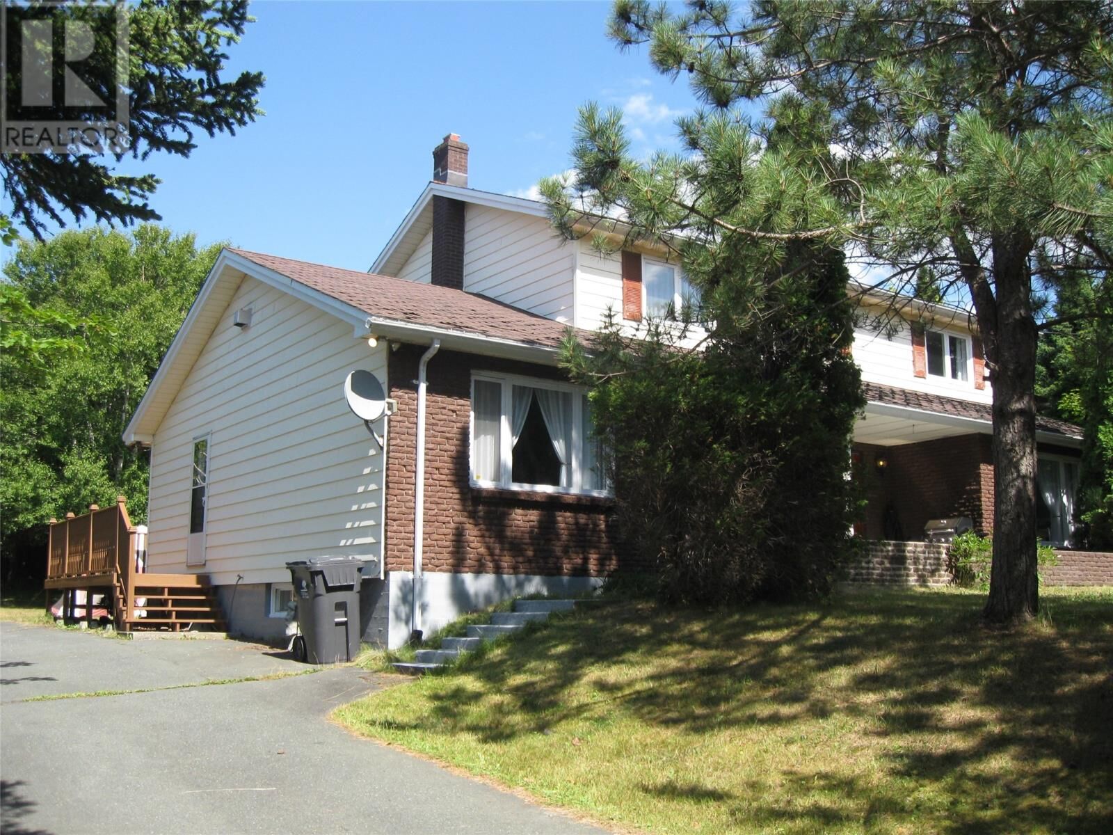 Photo de la propriété:  26 Doyles Road  NL A1X 4B6 