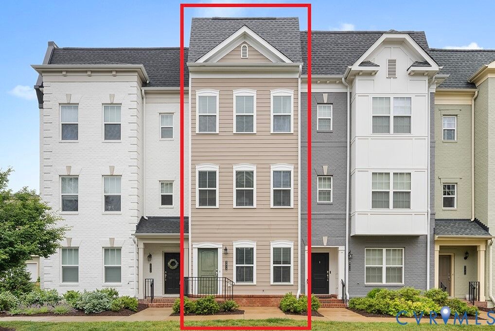 Property Photo:  5414 Coopers Walk Lane  VA 23230 