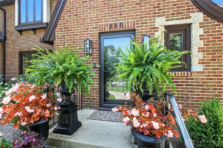 Property Photo:  115 S Broadmoor Boulevard  OH 45504 