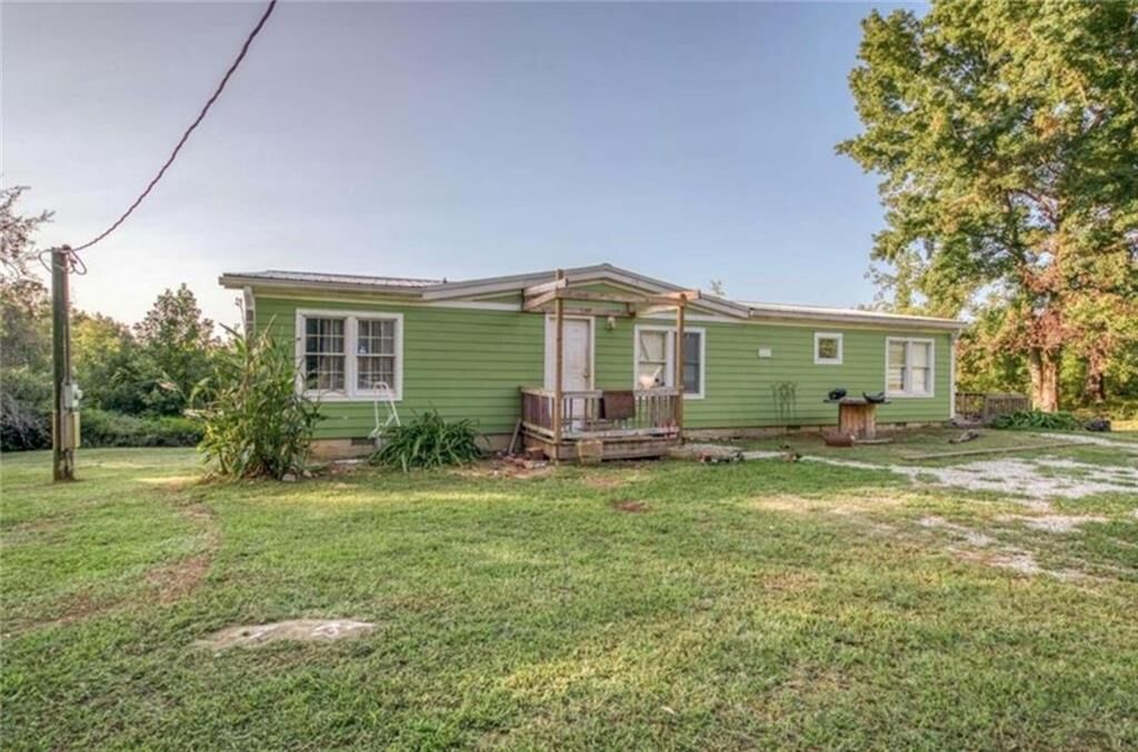 Property Photo: 1681 Sewell Road GA 30055
