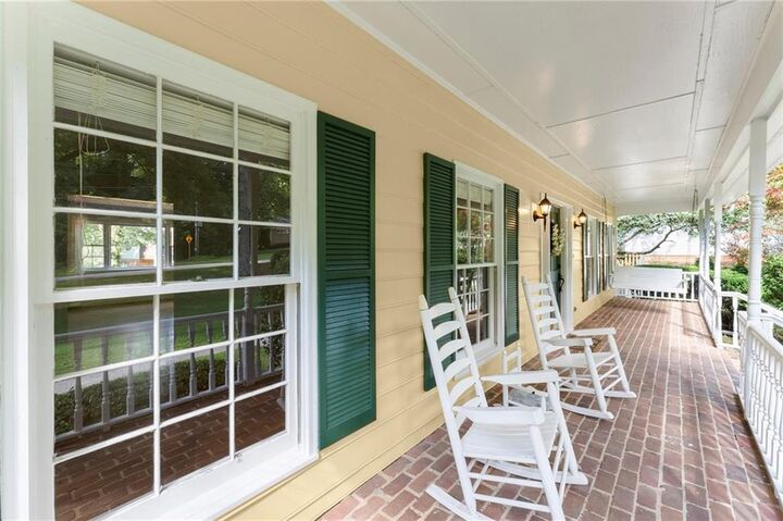 Property Photo: 965 Lake Charles Drive GA 30075