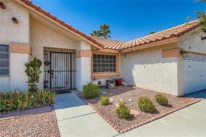 Property Photo: 1821 Adonis Avenue NV 89074