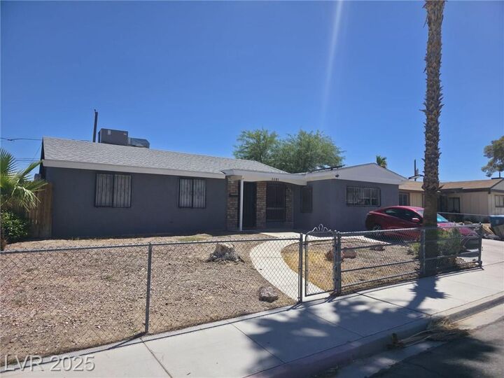 Property Photo:  5521 Auborn Avenue  NV 89108 