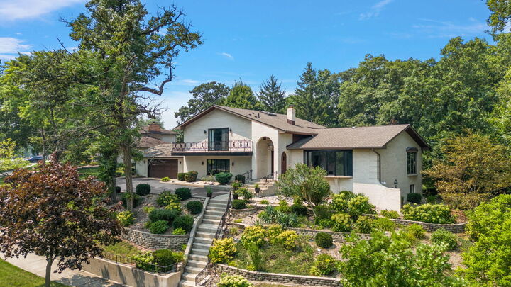 Property Photo: 9966 Olcott Avenue IN 46373