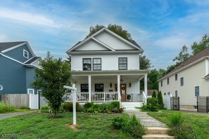 581 Mountain Ave  Bound Brook Boro NJ 08805 photo