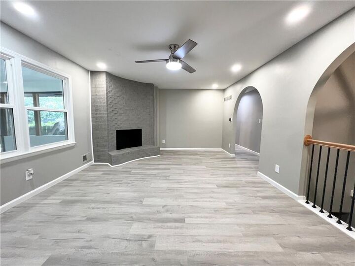 Property Photo:  718 Mulberry Street  MO 64086 
