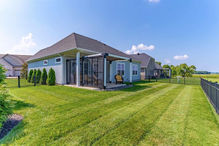Property Photo:  910 Benbridge Lane  IN 47725 