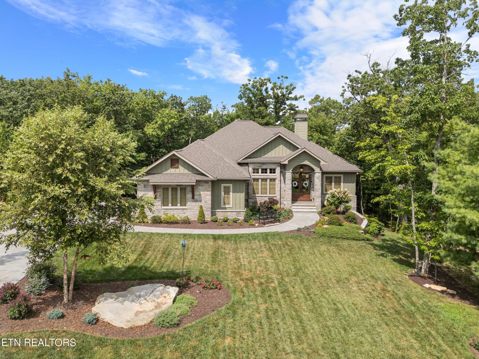 Property Photo: 143 Chestnut Ridge Lane TN 38558