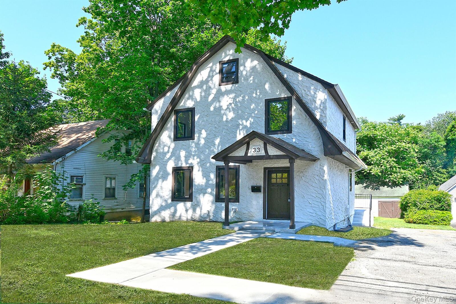 Property Photo:  33 Van Nostrand Avenue  NY 11024 
