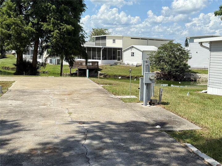 Property Photo: 5058 Shore Line Drive FL 33868
