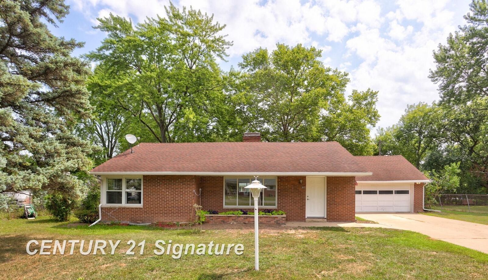Property Photo:  440 S 28th Street  MI 48601 