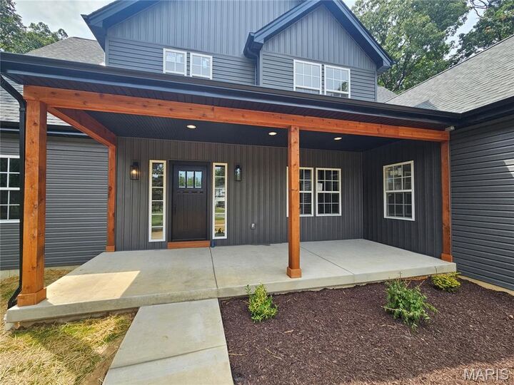 Property Photo: 229 Victor Court MO 63021