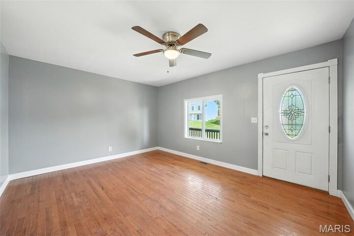 Property Photo:  5340 Gloucester Road  MO 63049 