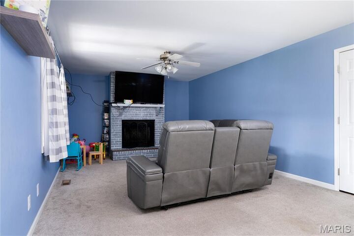 Property Photo:  3000 Mockingbird Lane  IL 62040 