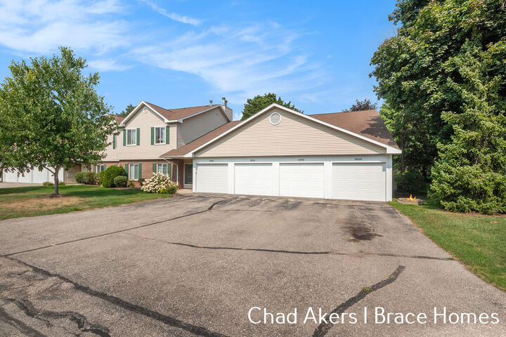 3100 Windcrest Court NE  Grand Rapids MI 49525 photo