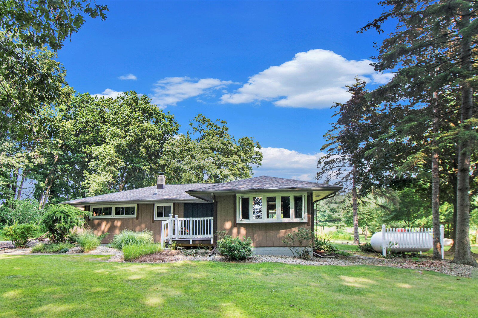 Property Photo:  3225 Wellman Road  MI 49269 