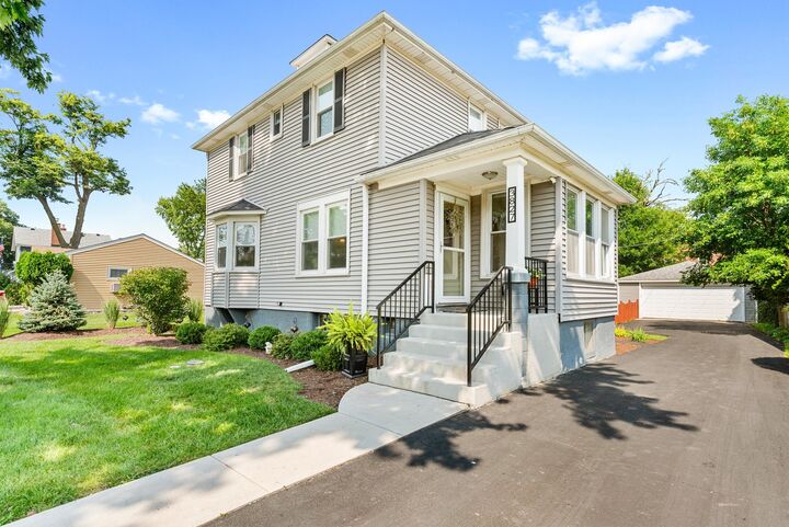 3827 Hollywood Avenue  Brookfield IL 60513 photo