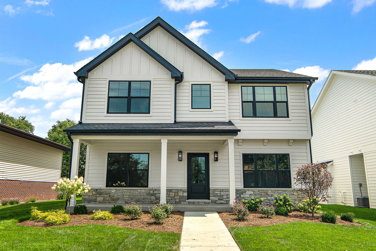 Property Photo:  1003 Florence Street  IL 60439 