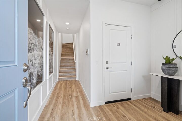 Property Photo:  2364 Haley Point Drive 102  CA 93003 