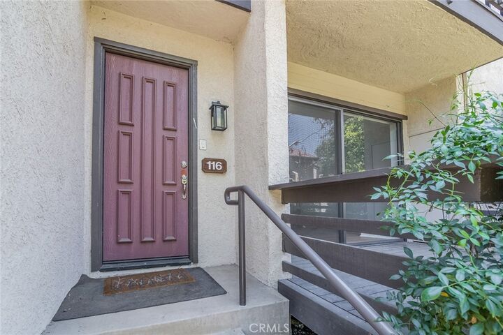 Property Photo:  5711 Owensmouth Avenue 116  CA 91367 
