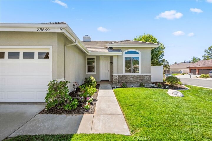 Property Photo:  39669 Candy Apple Way  CA 92562 