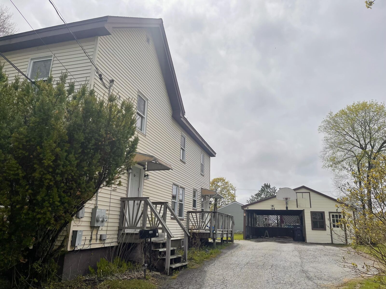 Property Photo: 146-148 Lincoln Street ME 04401