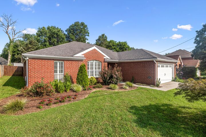 Property Photo: 6053 Firelight Trl TN 37013