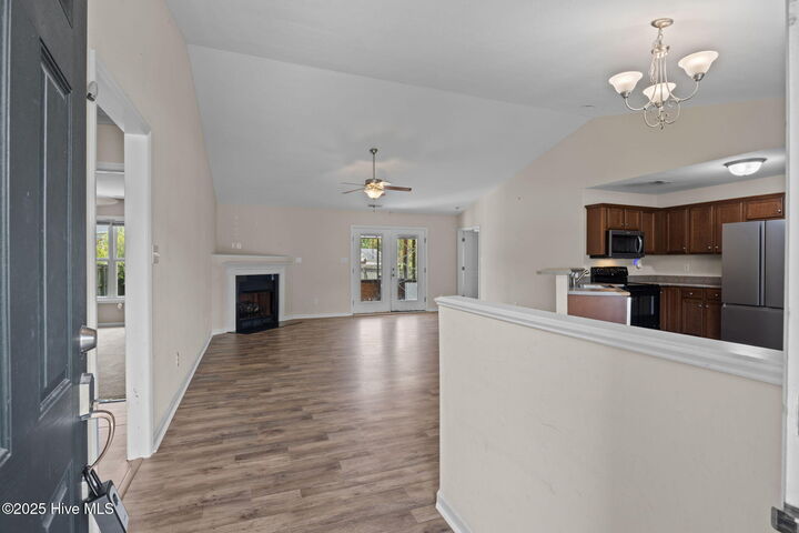 Property Photo: 3203 Thatcher Court NC 28562
