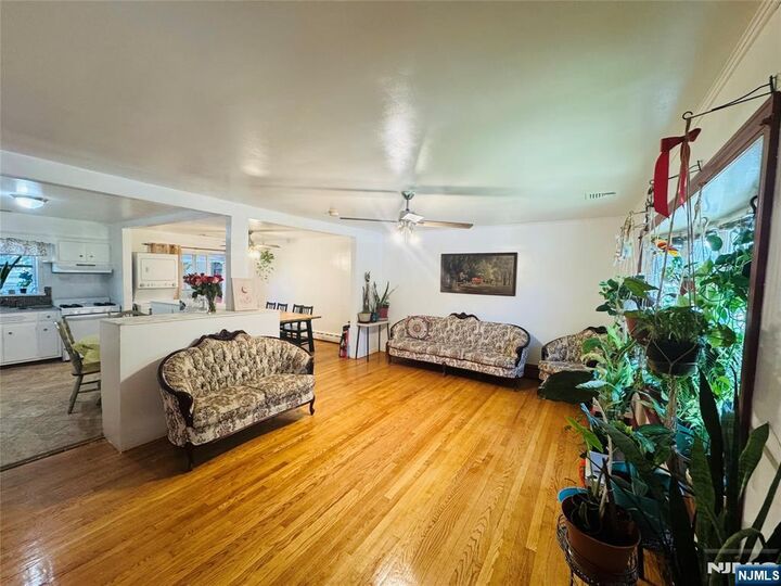 Property Photo:  1043 Edgewater Avenue  NJ 07657 
