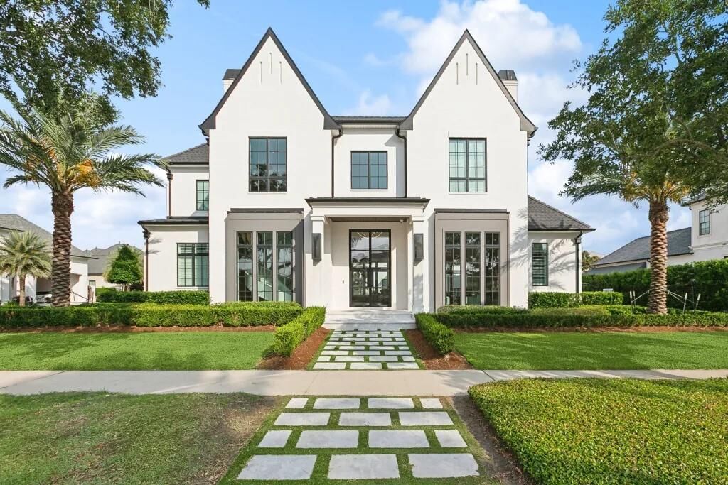 Property Photo: 14 Royal Palm Boulevard LA 70065