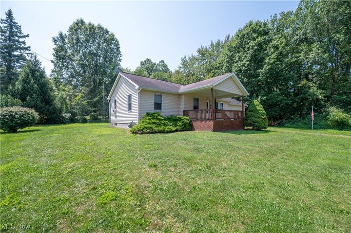 Property Photo:  125 W Texas Avenue  OH 44672 