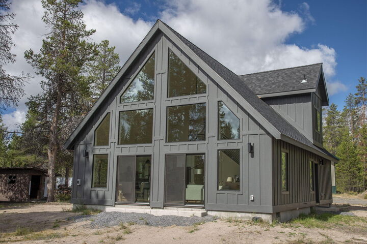 Property Photo: 52200 Polar Road OR 97739
