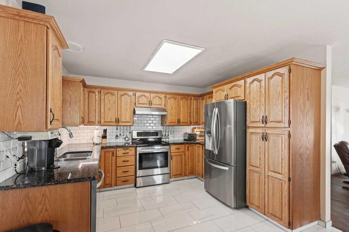 Property Photo: 8914 117 Avenue AB T8X 1K2