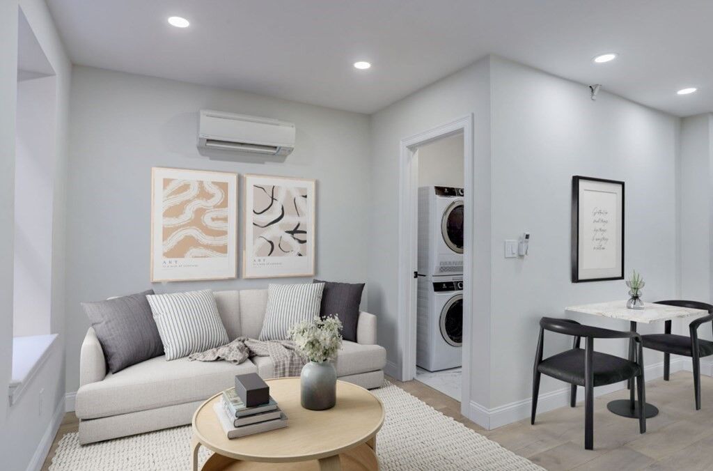 Property Photo:  15-19 Bartlett Pl. 4  MA 02113 