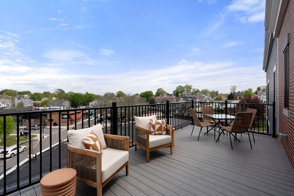 Property Photo:  10 Somerset 401  MA 02152 