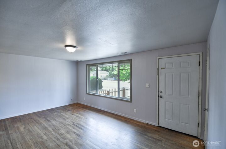 Property Photo:  1310  Johnson Road  WA 98531 