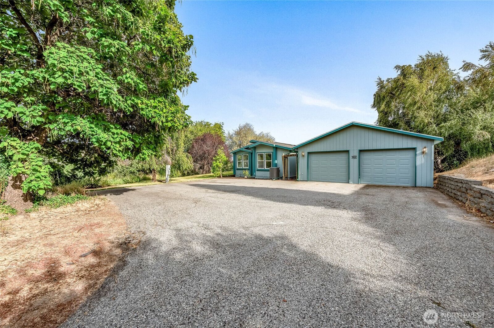 Property Photo: 3530 Burchvale Road WA 98801