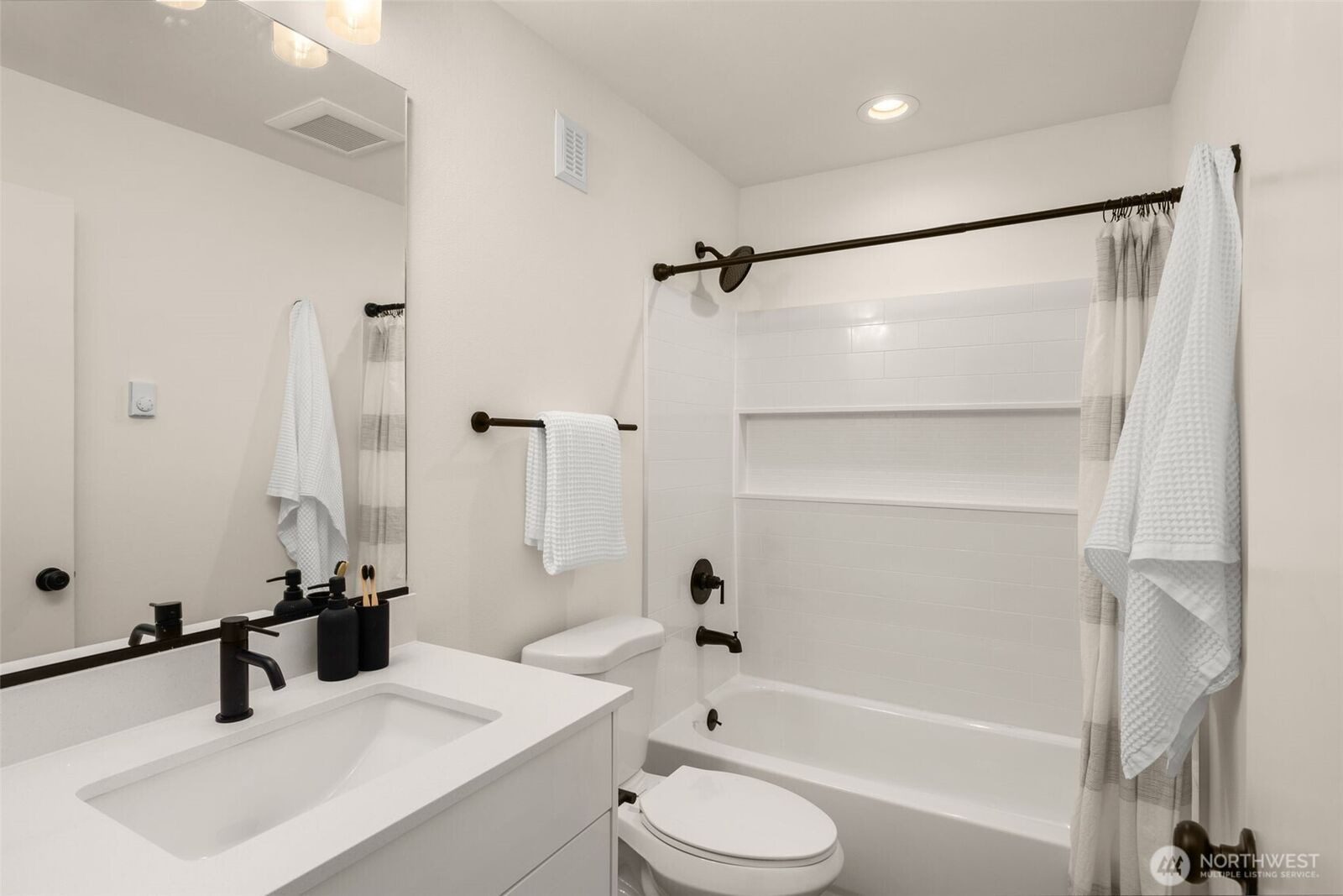 Property Photo:  2229  25th Avenue S  WA 98144 