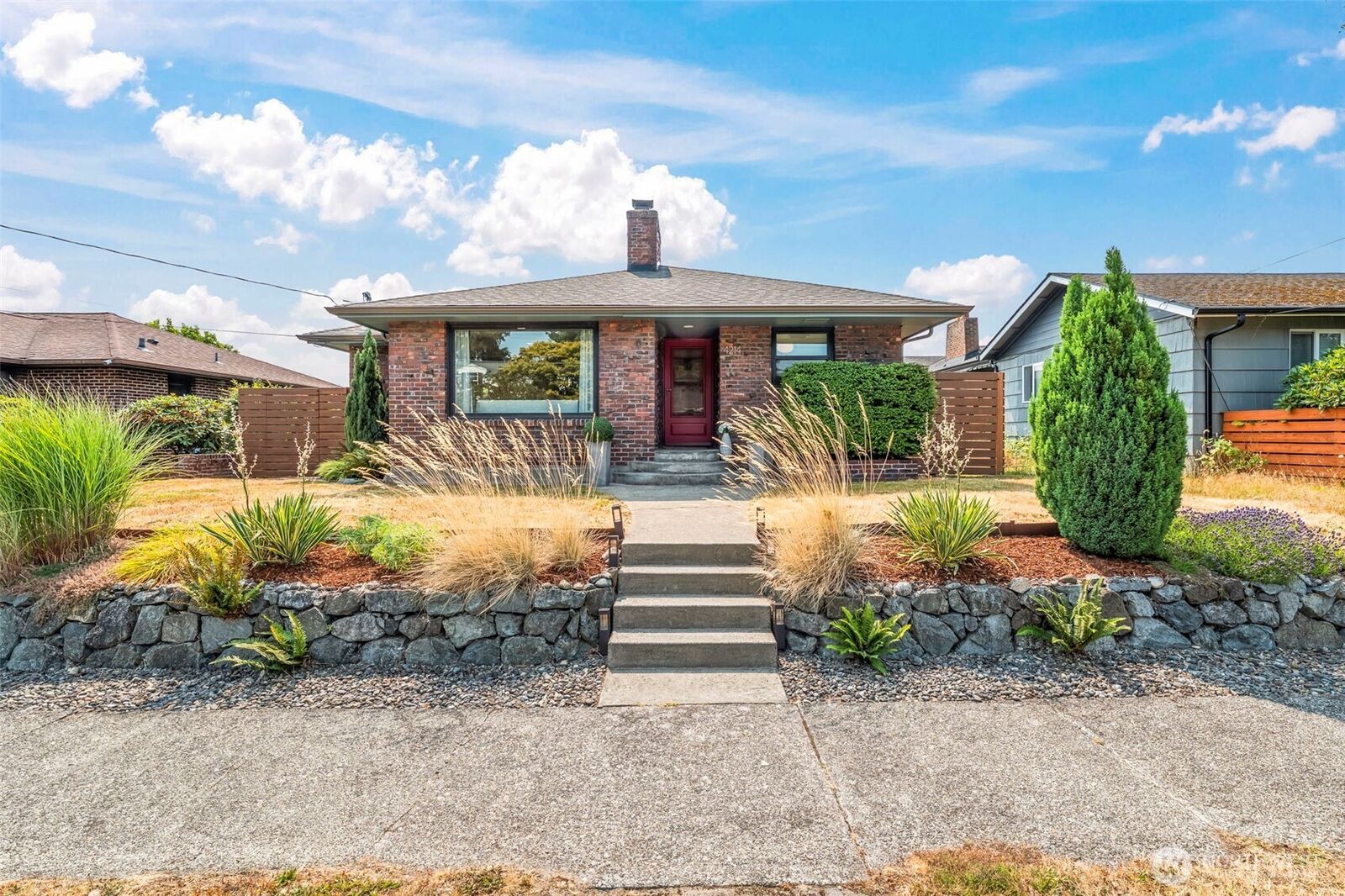 Property Photo:  4214 N 11th Street  WA 98406 
