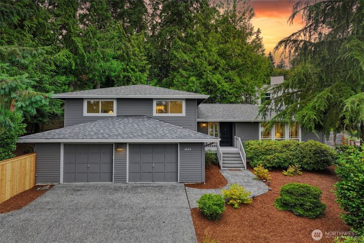 Property Photo:  4025 W Lake Sammamish Pkwy  SE  WA 98008 