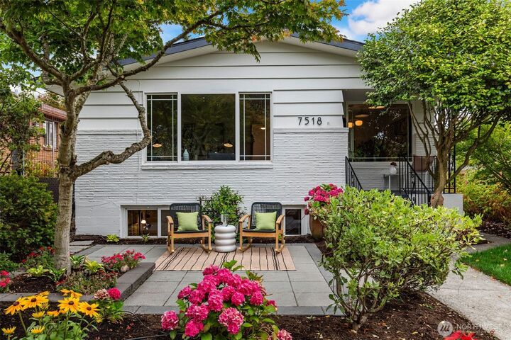 7518  17th Avenue NW  Seattle WA 98117 photo